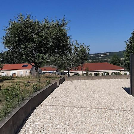 Le Feneau Maison D'Hotes Creuzier-le-Neuf Eksteriør billede